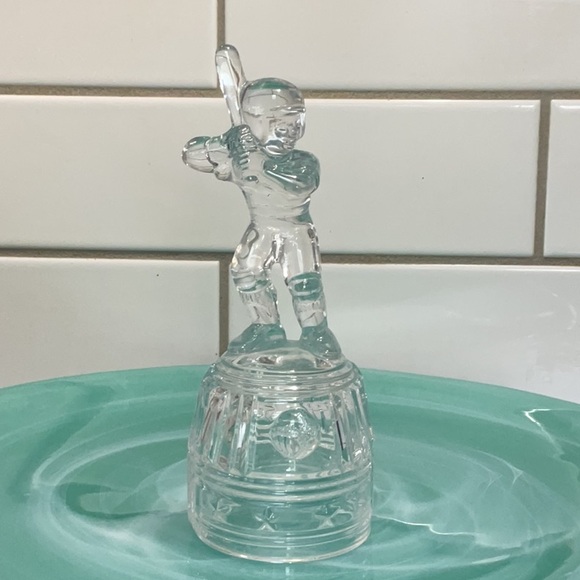 ⚾️ Princess House Crystal baseball player, Moments of Pride. - Picture 1 of 8